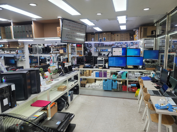 SE-37b84a02-9afa-49fc-88da-212eb7b7c569.jpg