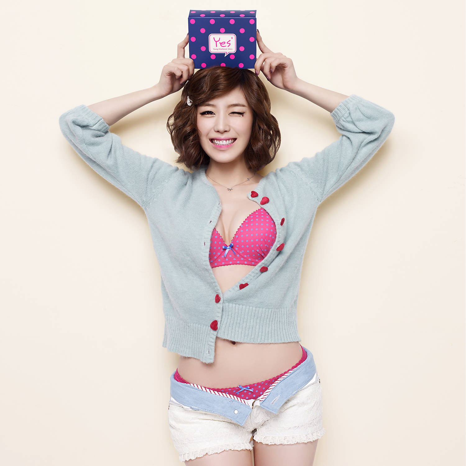 전효성_속옷_화보_3.jpg