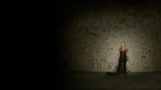 Kelly_Clarkson_-_Mr__Know_It_All_mp4_20110928_081415_484.jpg