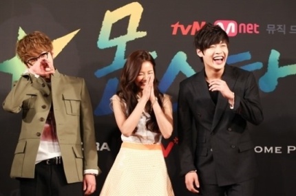 naver_com_20130601_231647.jpg