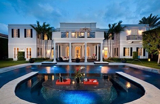 Like-Shock-Mansion-On-Facebook-313.jpg