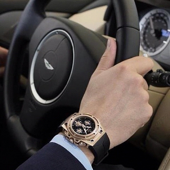 Like-Shock-Mansion-On-Facebook-172.jpg